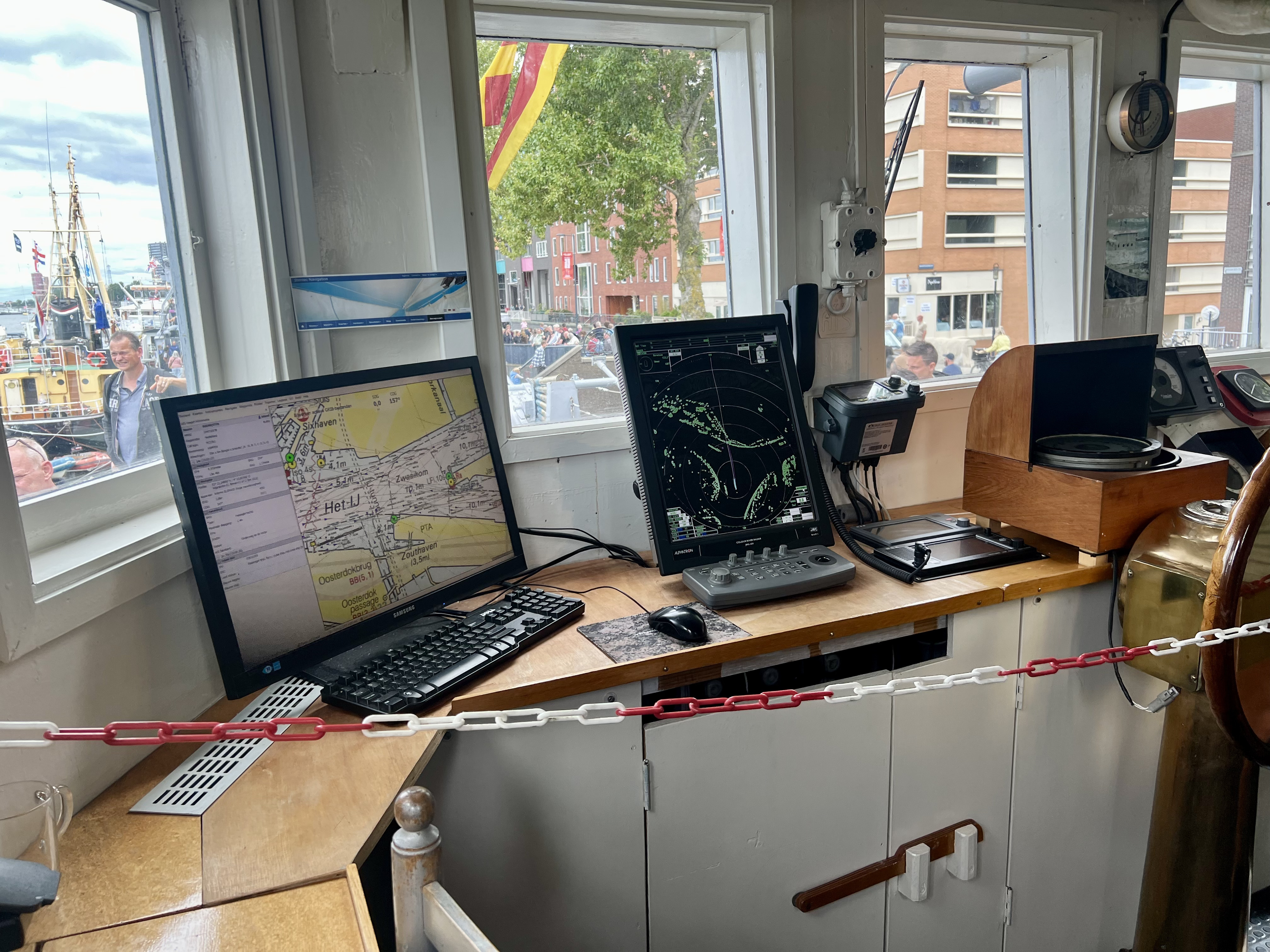 Mijnenveger Bernisse control room
